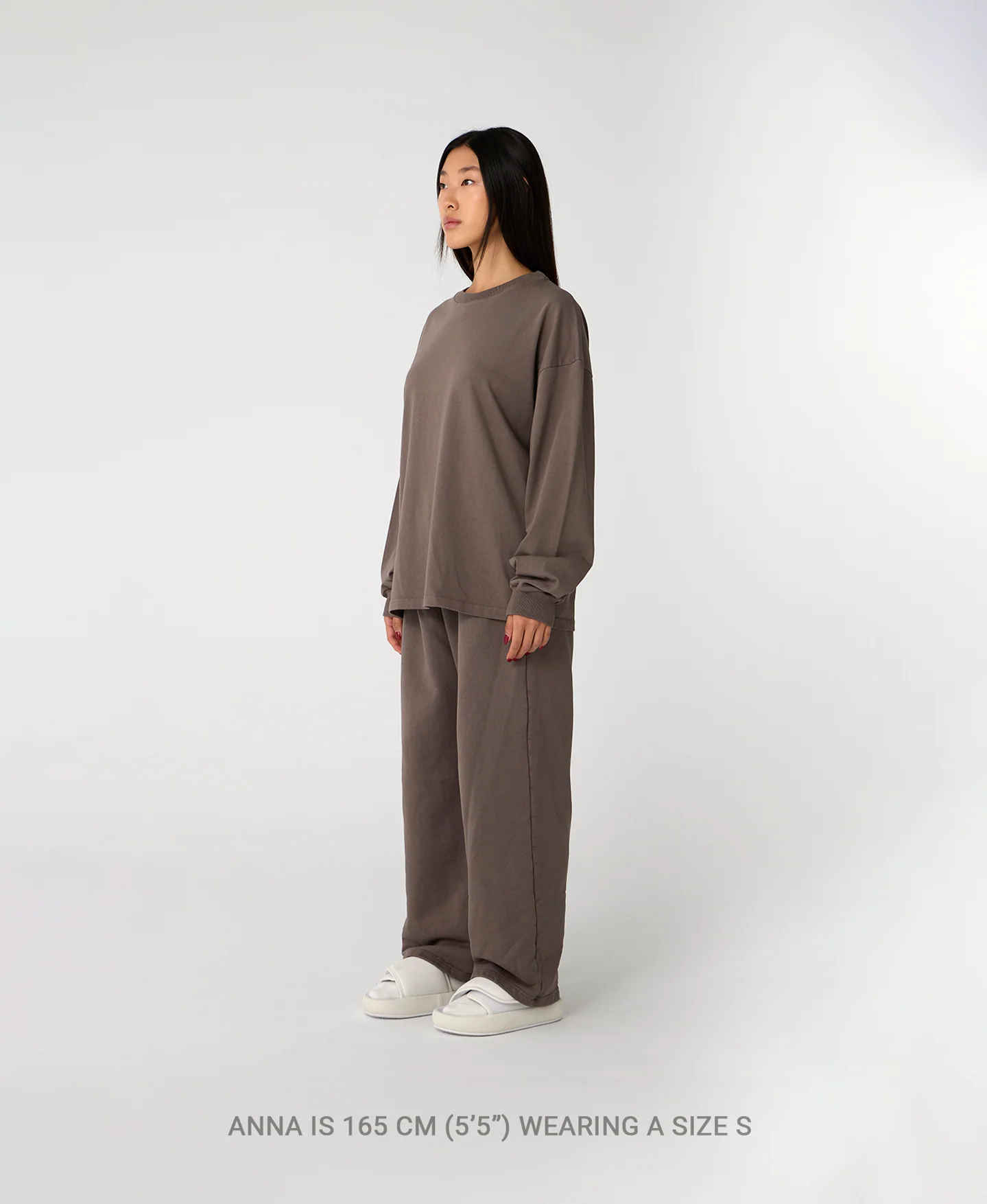 300 GSM 'Anthracite' Longsleeve - Image 9