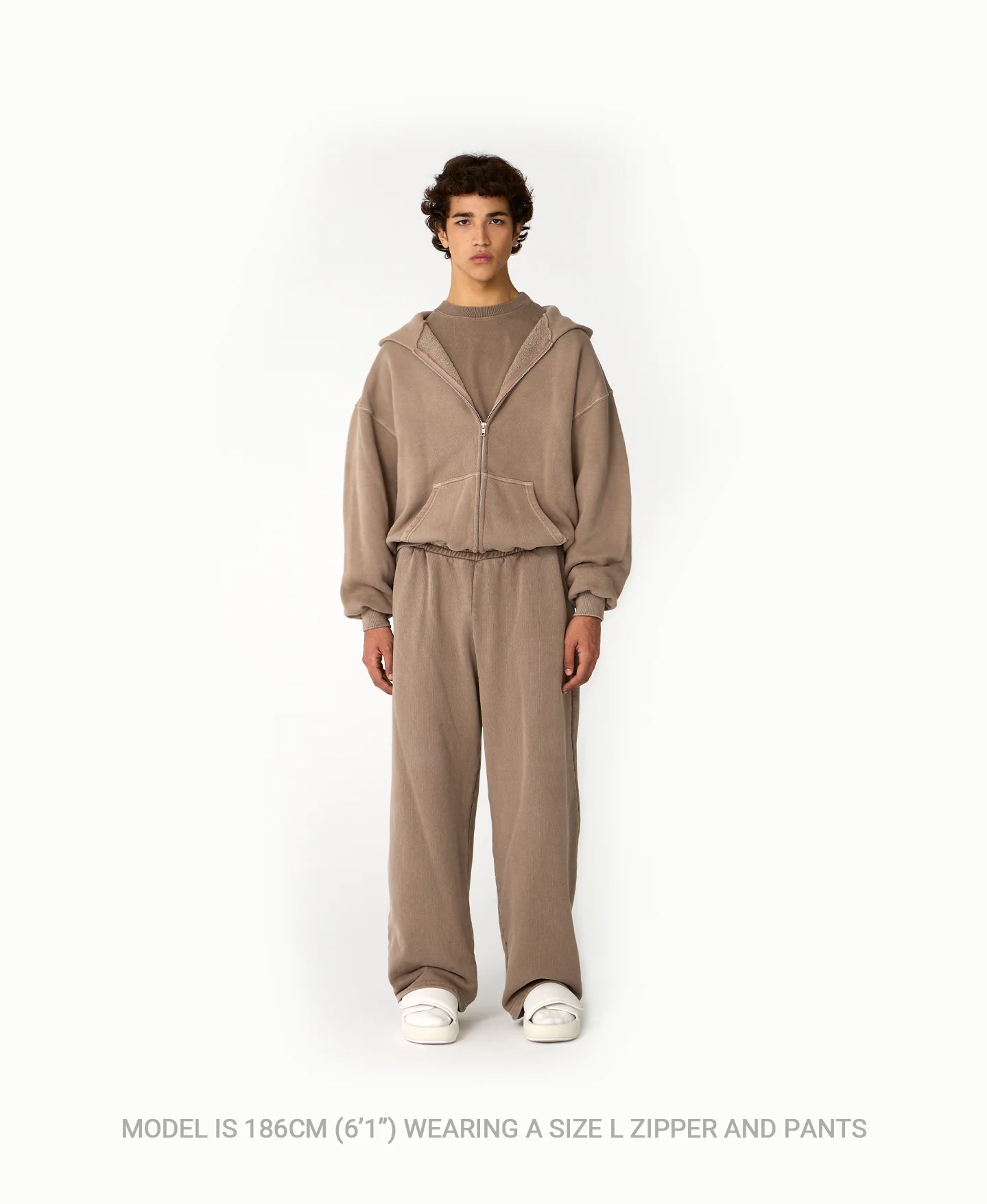 450 GSM ‘Olive’ Zipper - Image 7