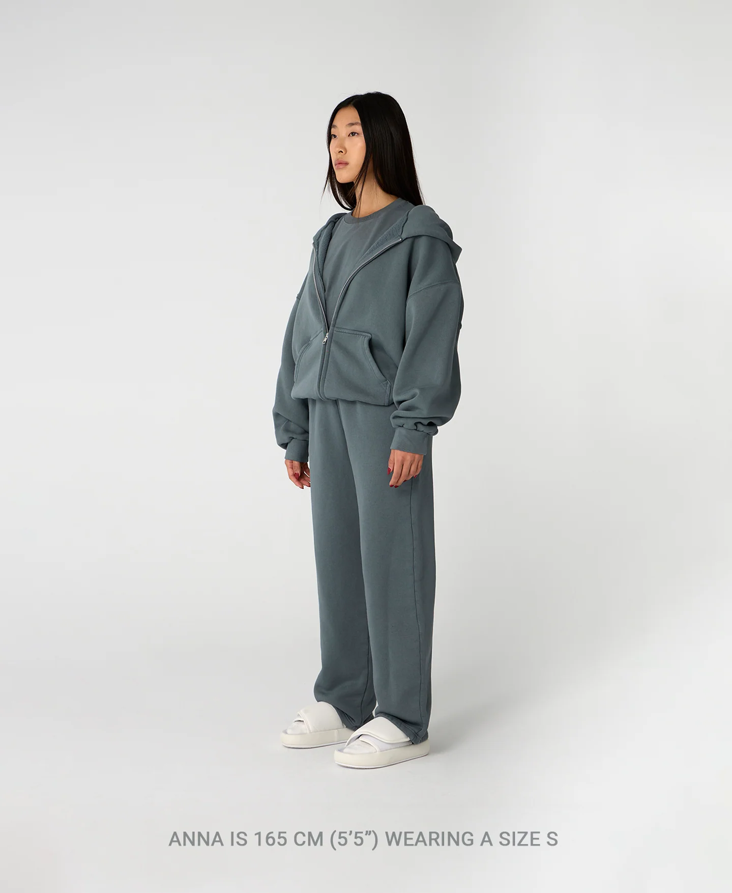 450 GSM ‘Vintage Gray’ Zipper - Image 9