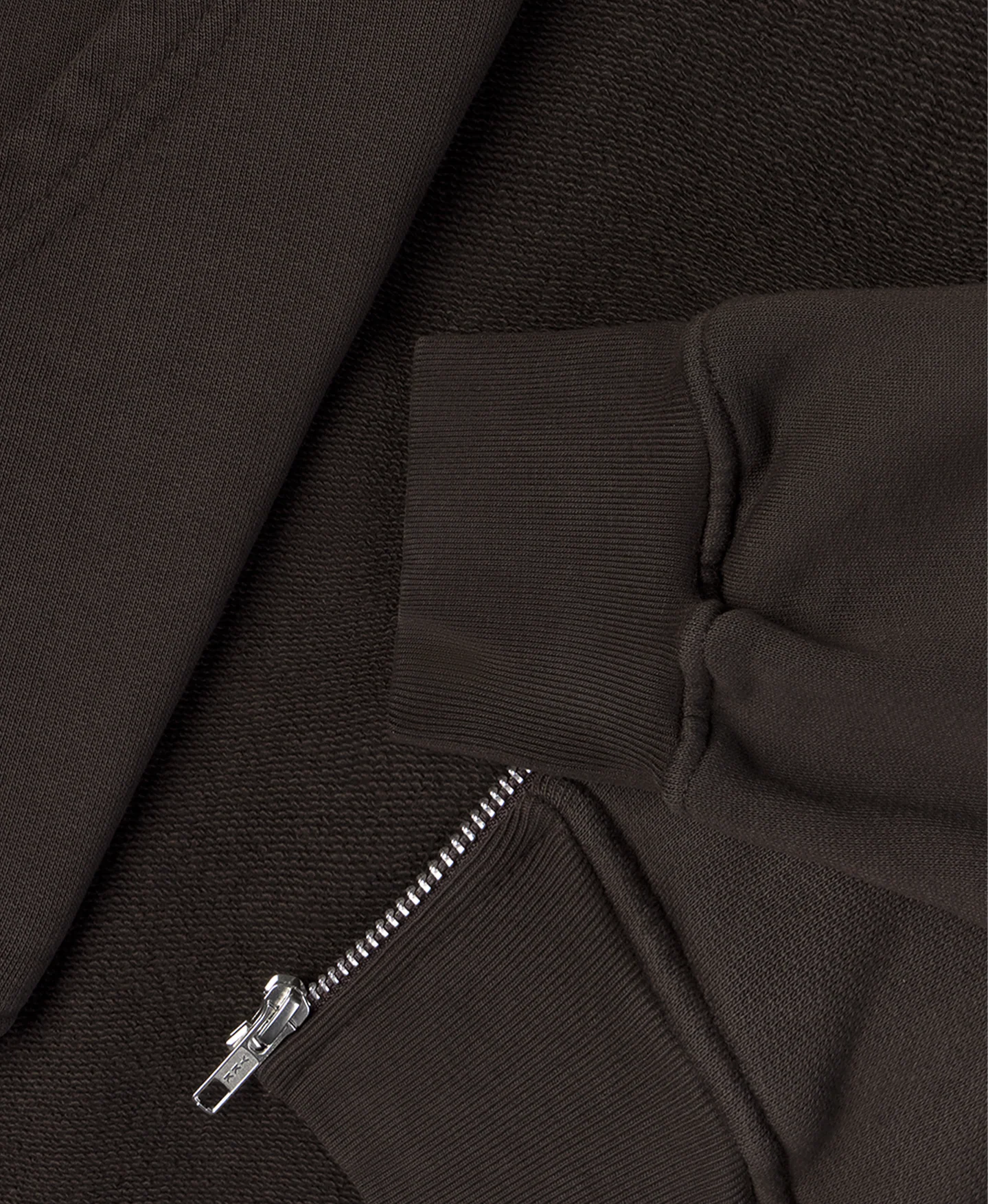 600 GSM 'Chocolate' Zipper - Image 4